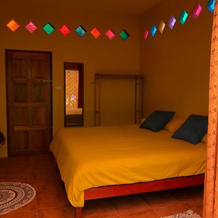 One World Bungalows Ko Lanta Exterior foto