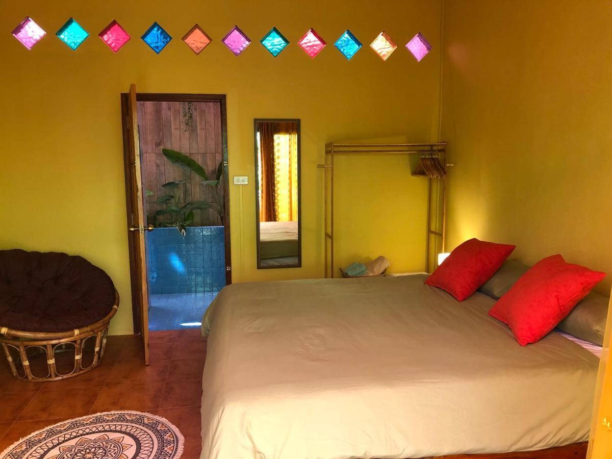 One World Bungalows Ko Lanta Exterior foto