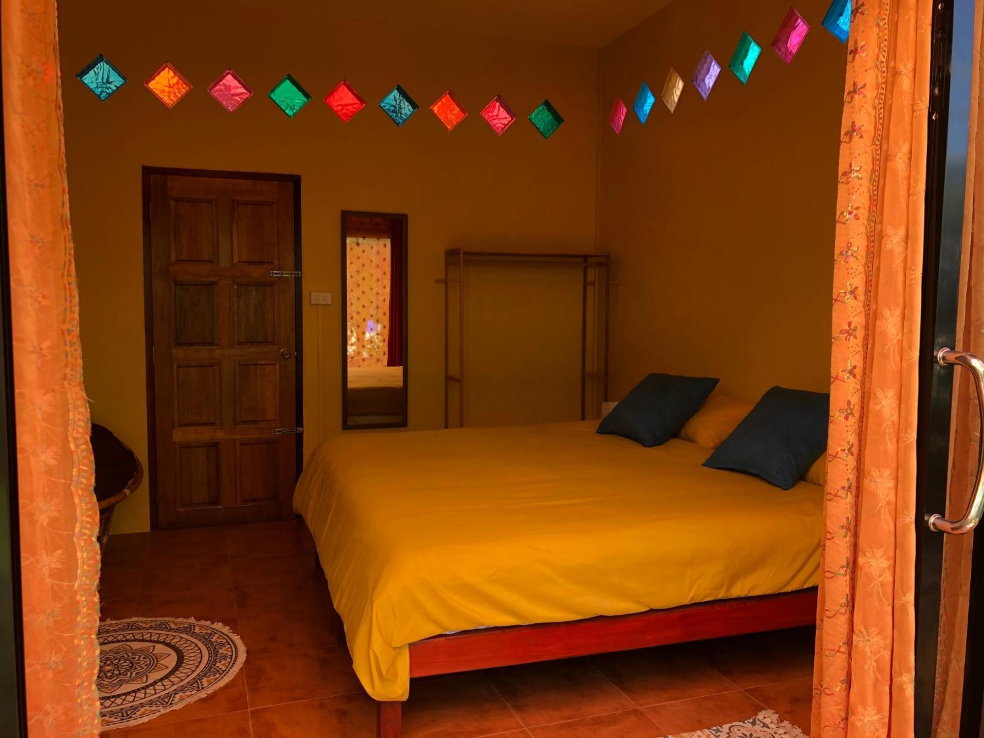 One World Bungalows Ko Lanta Exterior foto